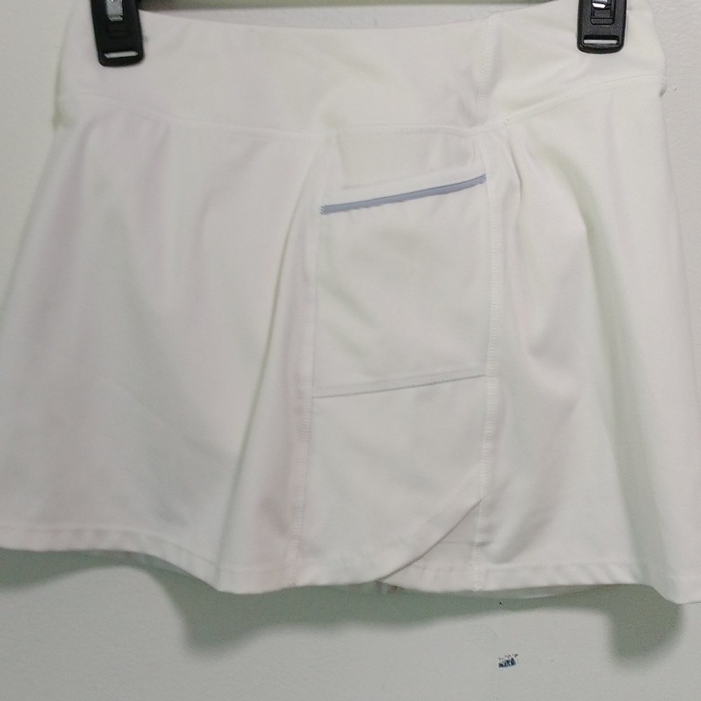 Reebok skort size XS - Picture 7 of 14